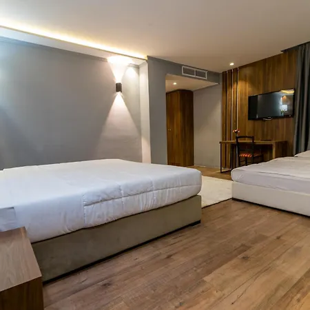 Hotell Rafaelo Comfort 4*